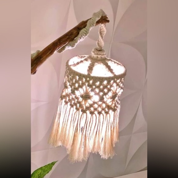 NEW: ELEGANT Home Decor Macramรฉ Hand Woven Artistry Tapestry Lamps Custom Made - Picture 2 of 16